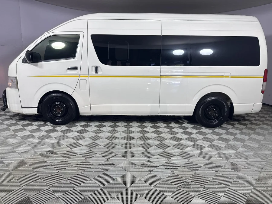 Used 2017 Toyota Quantum 2.5D-4D GL 14-seater bus - WeBuyCars Durban