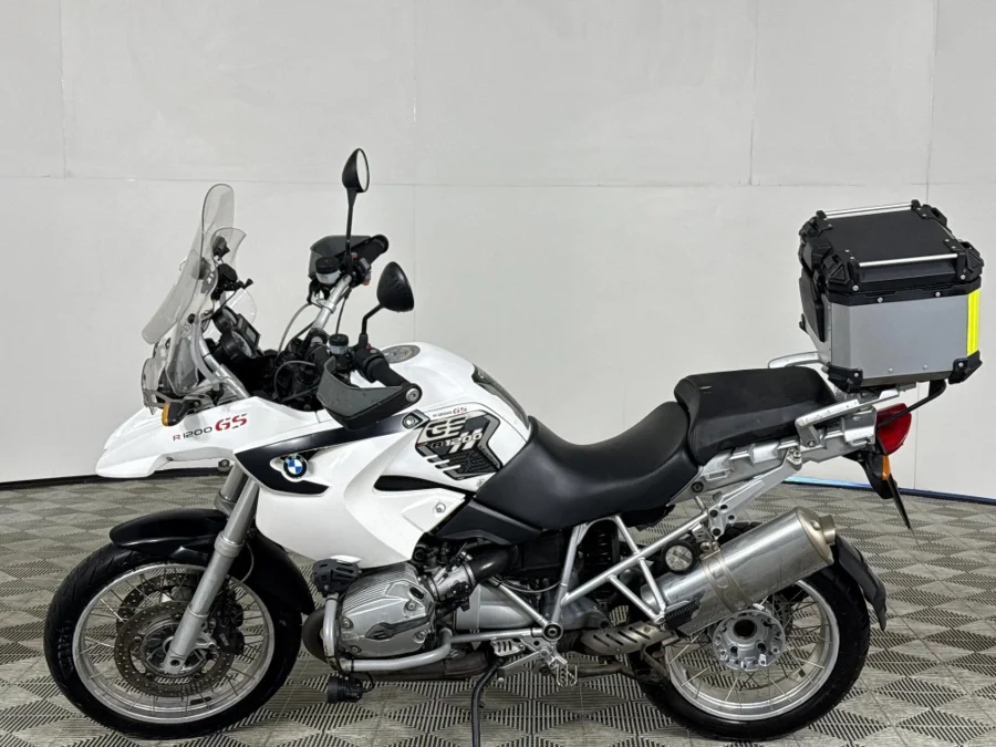 Preloaded Image 10