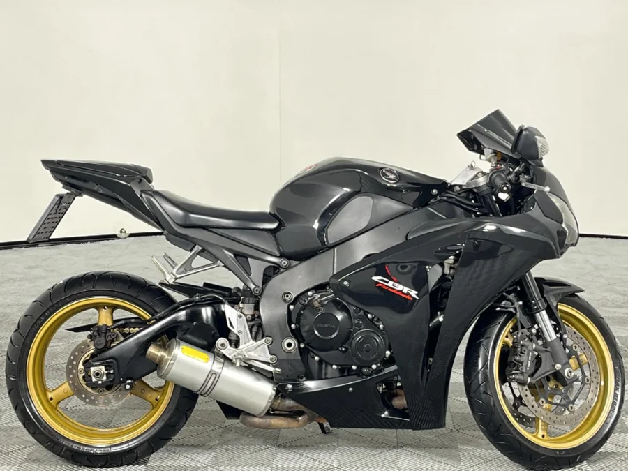 Used 2010 Honda CBR 1000 RR Fireblade - WeBuyCars The Dome Used 2010 Honda CBR 1000 RR Fireblade - WeBuyCars The Dome