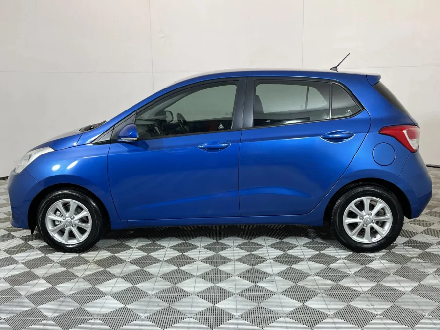 Used 2020 Hyundai Grand i10 1.0 Fluid hatch manual - WeBuyCars Midstream