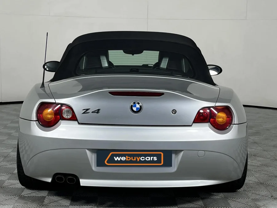 Preloaded Image 16