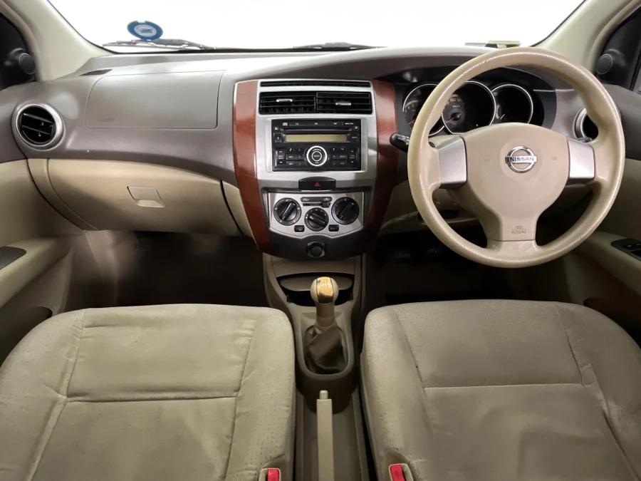 Used 2012 Nissan Grand Livina 1.6 Acenta+ - WeBuyCars Gqeberha