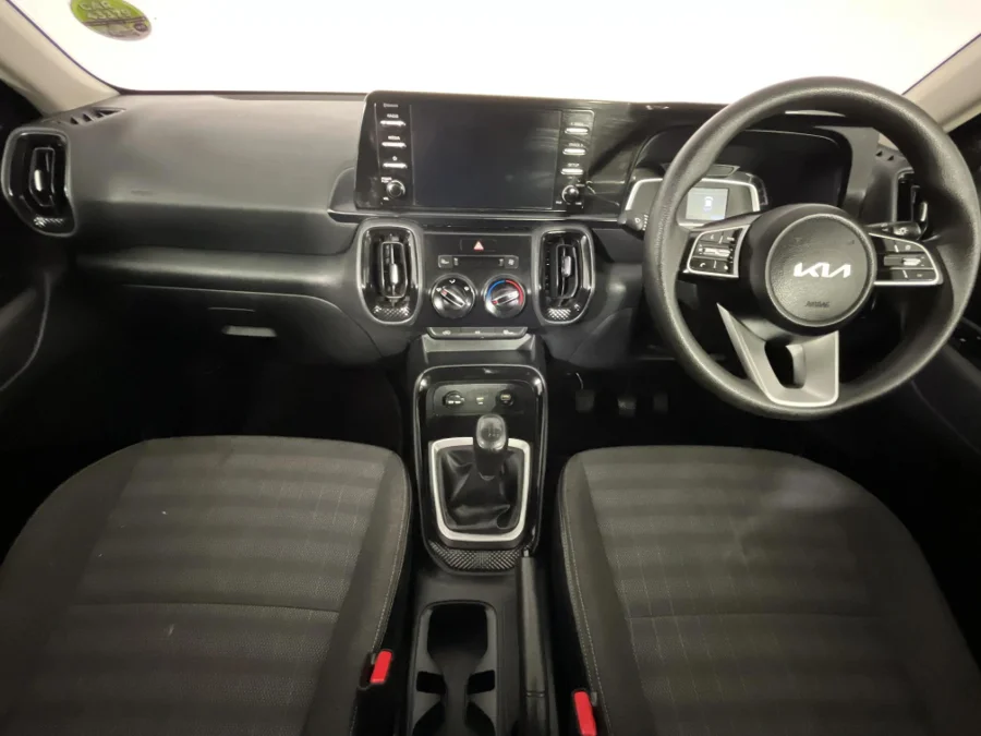 Used 2023 Kia Sonet 1.5 LX manual - WeBuyCars Lansdowne