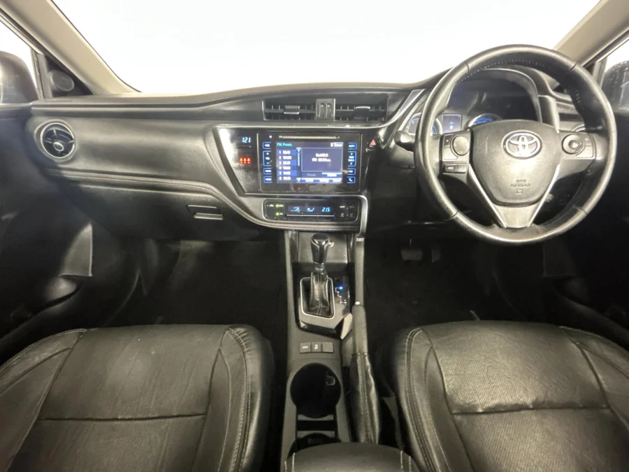 Used 2017 Toyota Corolla 1.8 Exclusive auto - WeBuyCars Lansdowne