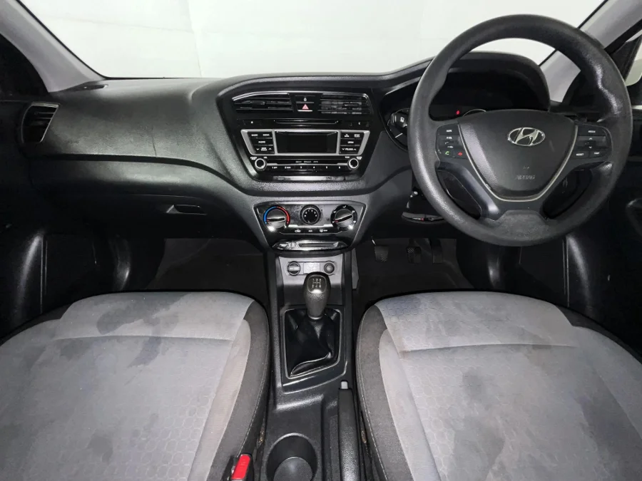 Used 2017 Hyundai i20 1.2 Motion - WeBuyCars Durban