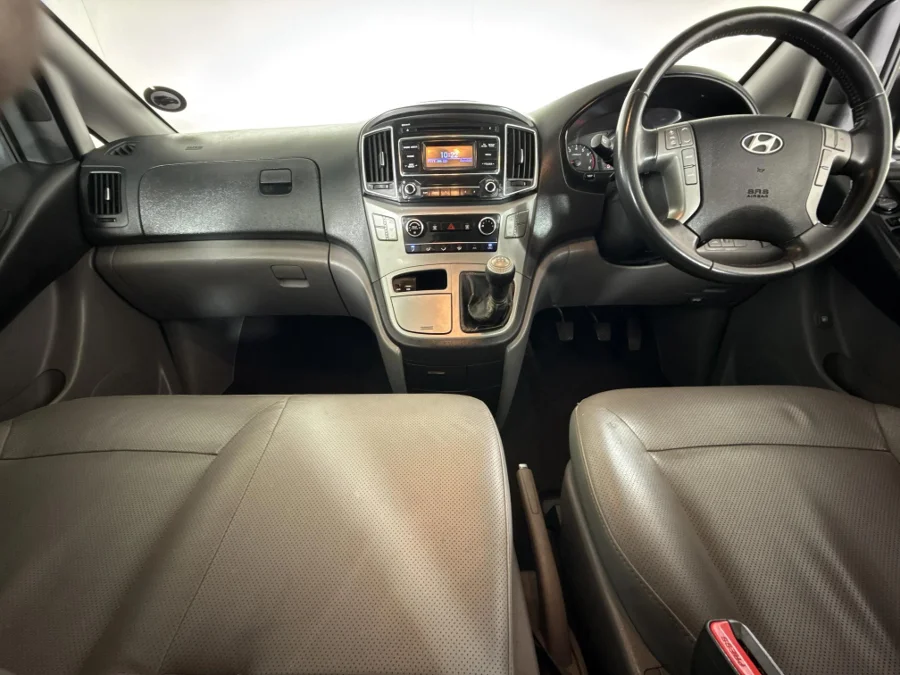 Used 2017 Hyundai H-1 2.4 bus Executive - WeBuyCars Riverhorse