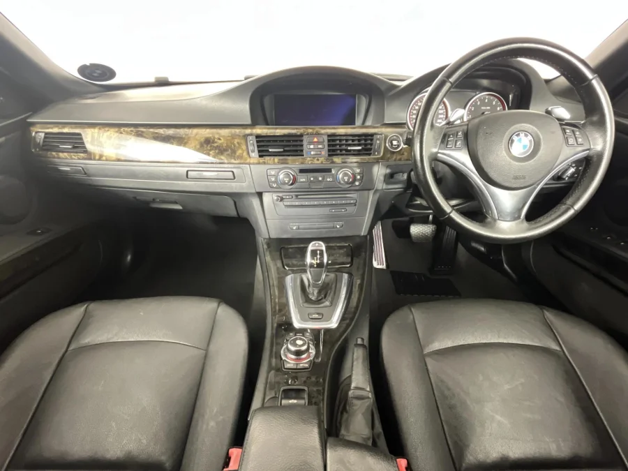 Used 2010 BMW 3 Series 335i convertible auto - WeBuyCars The Dome