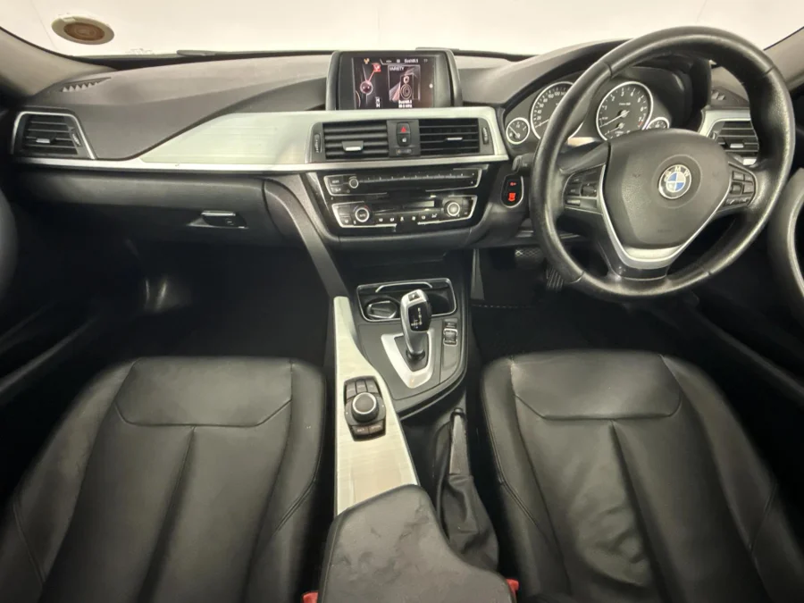 Used 2016 BMW 3 Series 330i sports-auto - WeBuyCars Lansdowne