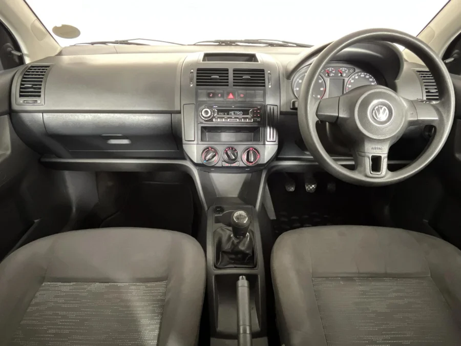 Used 2014 Volkswagen Polo Vivo sedan 1.4 Trendline - WeBuyCars Gqeberha