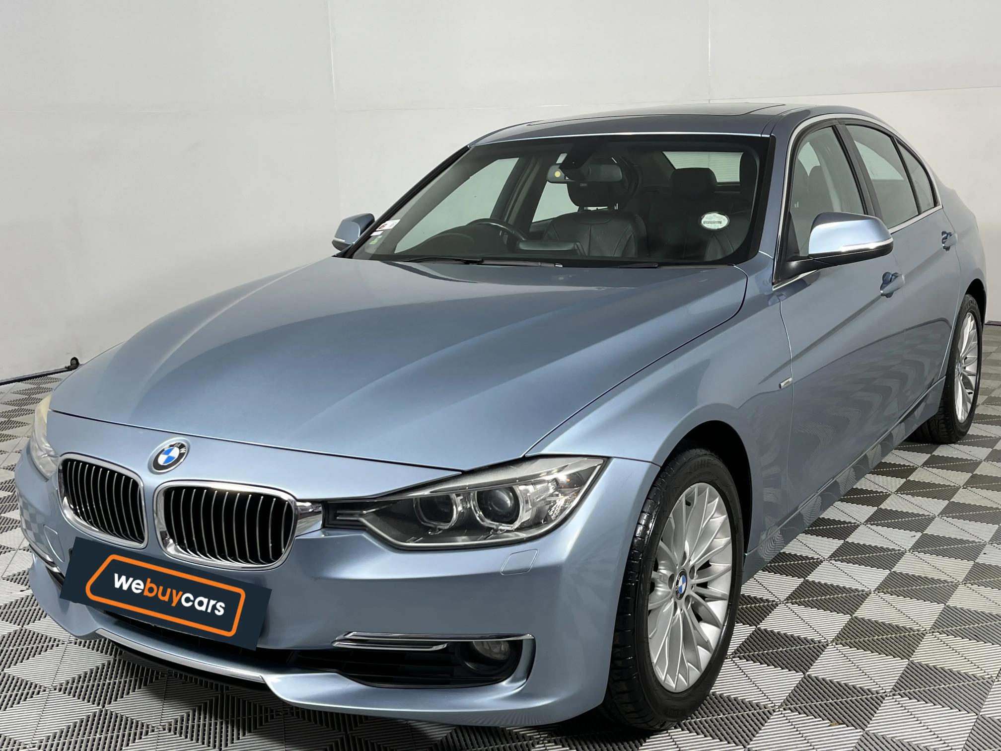 Used 2013 BMW 3 Series 320i Luxury sports-auto