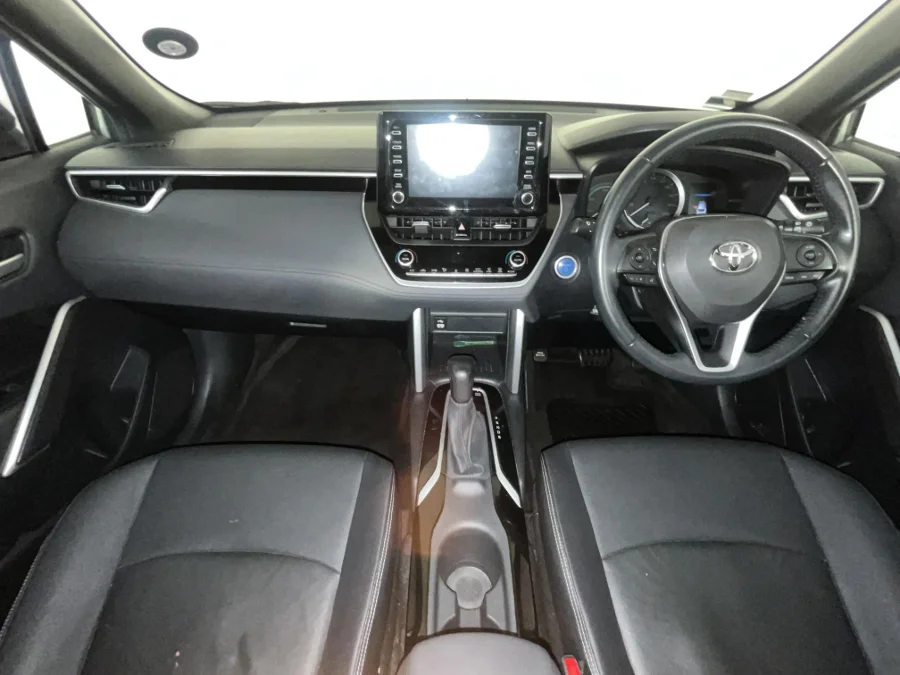 Used 2022 Toyota Corolla Cross 1.8 Hybrid XS - WeBuyCars Brackenfell Cape Town