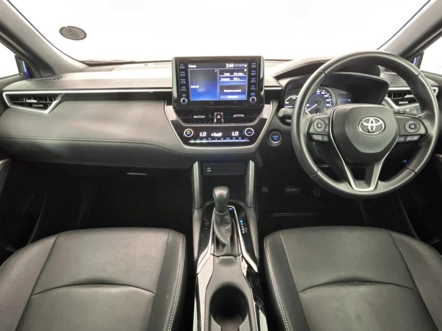 Used 2022 Toyota Corolla Cross 1.8 Hybrid XS - WeBuyCars Richmond