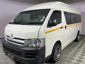 Used 2005 Toyota Quantum 2.7 GL 14-seater bus