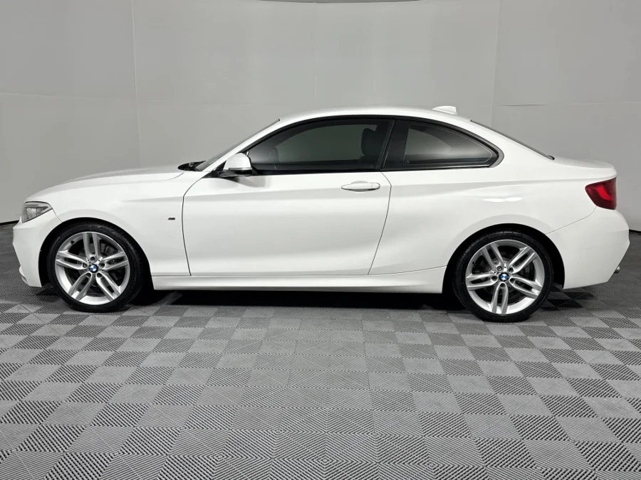 Used 2014 BMW 2 Series 220i coupe M Sport - WeBuyCars Montana