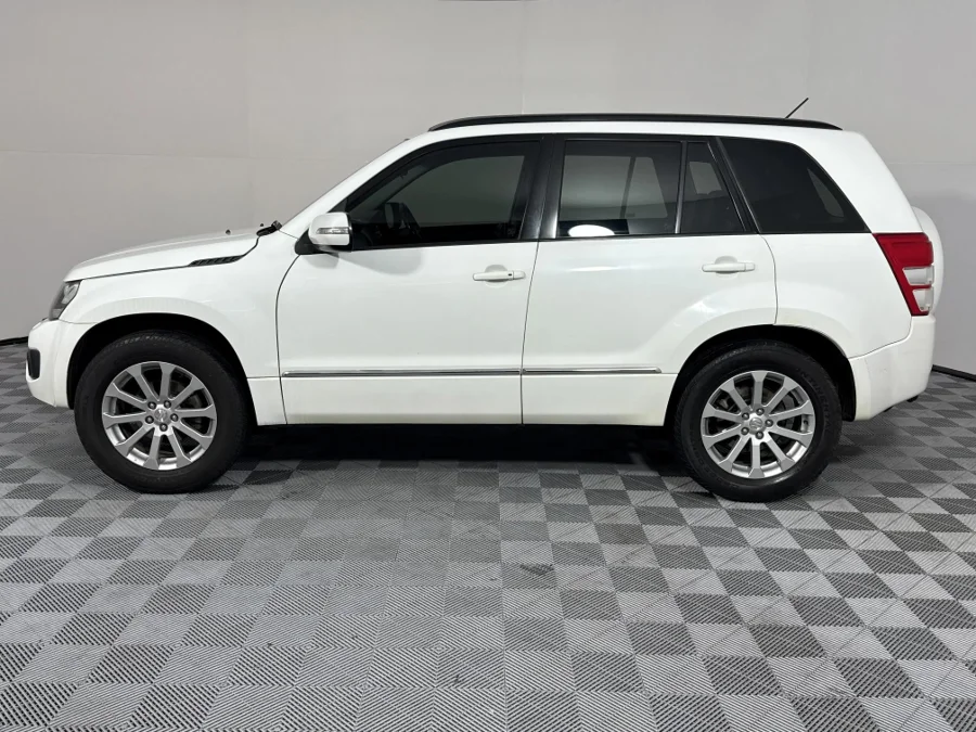 Used 2013 Suzuki Grand Vitara 2.4 Summit - WeBuyCars Germiston