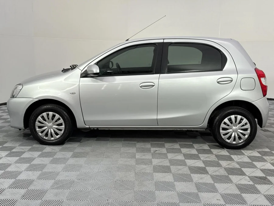 Used 2019 Toyota Etios hatch 1.5 Xi - WeBuyCars Germiston