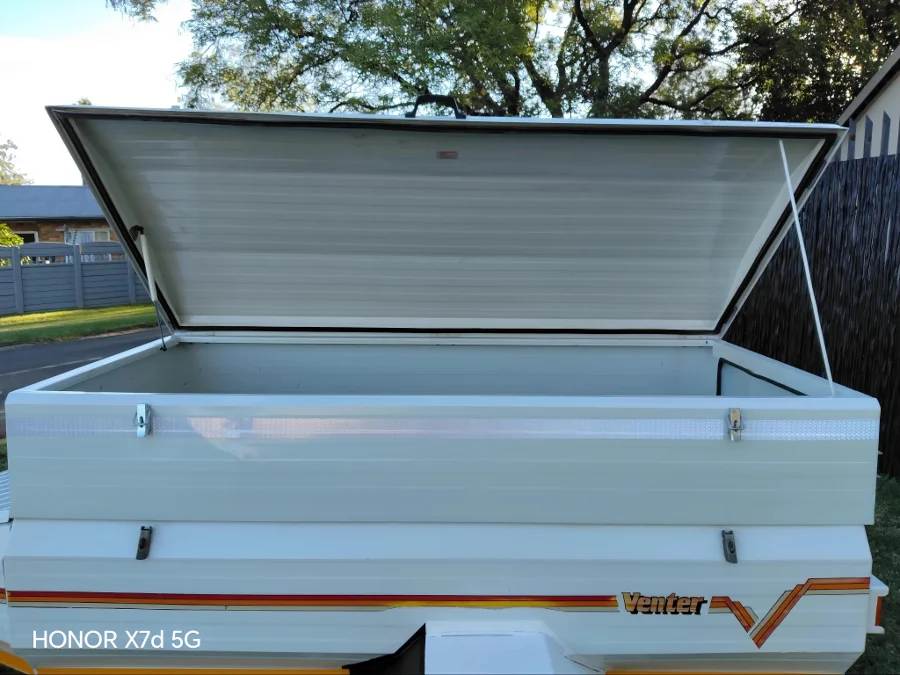 VENTER SUPER 7 WITH NOSE CONE AND LUGGAGE EXTENDER - Private Seller VENTER SUPER 7 WITH NOSE CONE AND LUGGAGE EXTENDER - Private Seller
