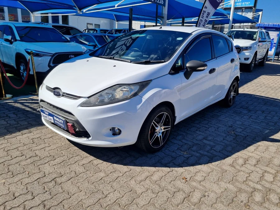 Used 2012 Ford Fiesta sedan 1.6 Ambiente - Carbase Auto Used 2012 Ford Fiesta sedan 1.6 Ambiente - Carbase Auto