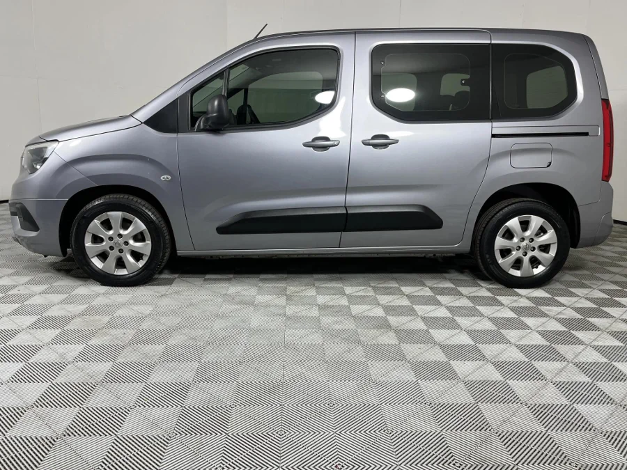 Used 2022 Opel Combo Life 1.6TD Enjoy - WeBuyCars Durban