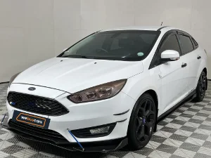 Used 2016 Ford Focus sedan 1.0T Ambiente