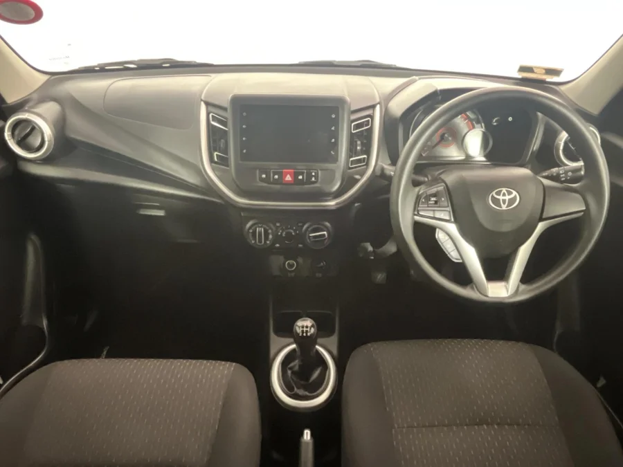 Used 2025 Toyota Vitz 1.0 XR manual - WeBuyCars Germiston