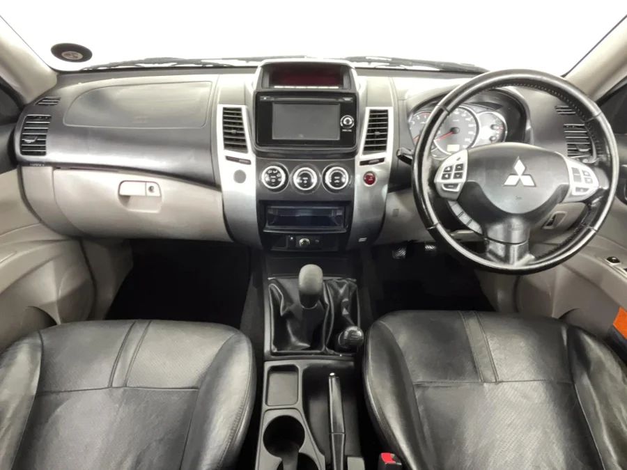 Used 2014 Mitsubishi Pajero Sport 2.5DI-D 4x4 - WeBuyCars Polokwane