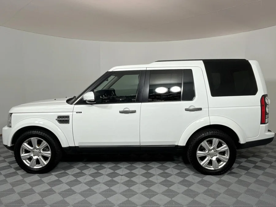 Used 2014 Land Rover Discovery SDV6 SE - WeBuyCars Richmond