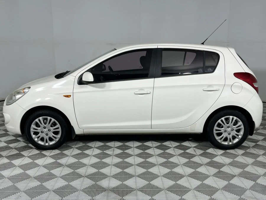 Used 2012 Hyundai i20 1.4 GL auto - WeBuyCars Richmond