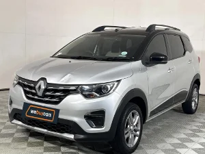 Used 2024 Renault Triber 1.0 Prestige auto