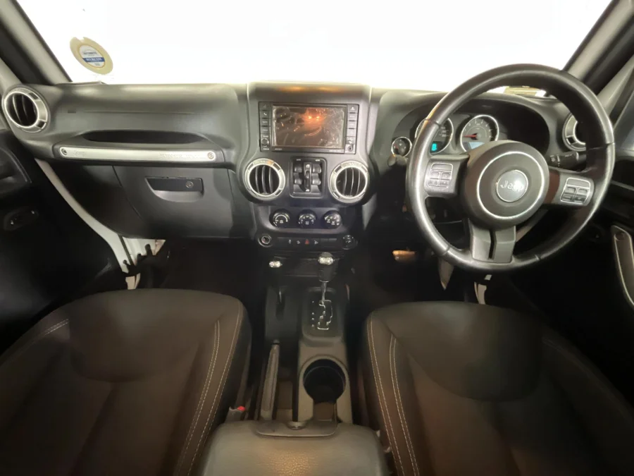 Used 2017 Jeep Wrangler Unlimited Sahara 3.6L 75th Anniversary Edition - WeBuyCars The Dome