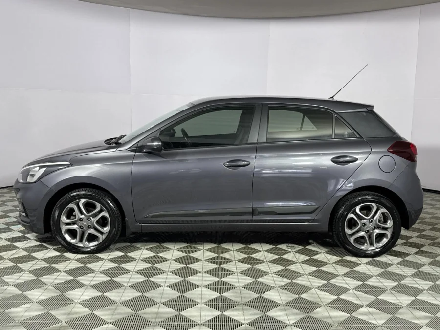 Used 2021 Hyundai i20 1.4 Fluid auto - WeBuyCars Durban