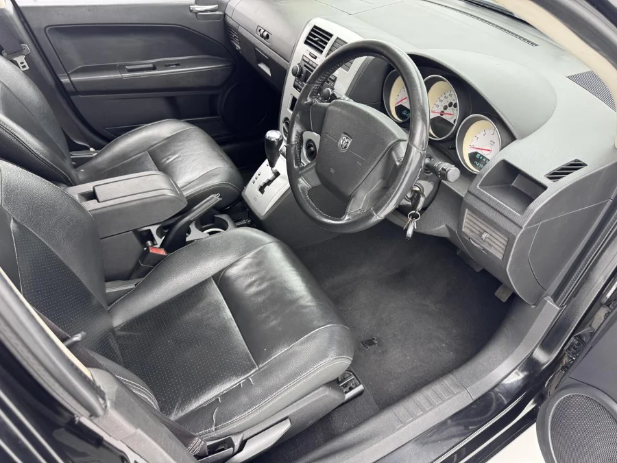 Used 2007 Dodge Caliber 2.0 SXT auto - EBK Auto