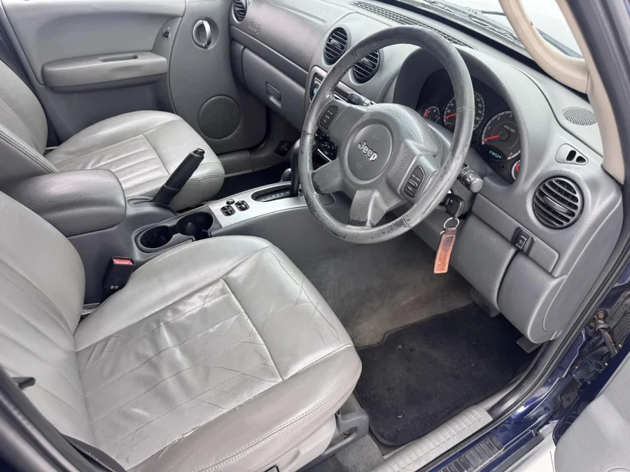 Used 2007 Jeep Cherokee 3.7L Renegade - EBK Auto