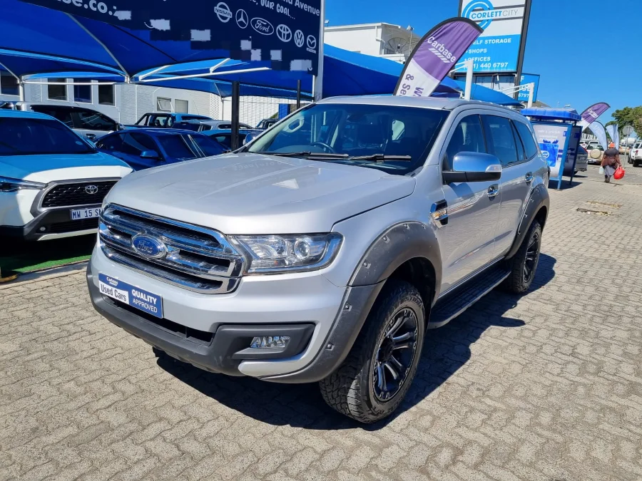 Used 2017 Ford Everest 3.0TDCi 4x4 XLT - Carbase Auto Used 2017 Ford Everest 3.0TDCi 4x4 XLT - Carbase Auto