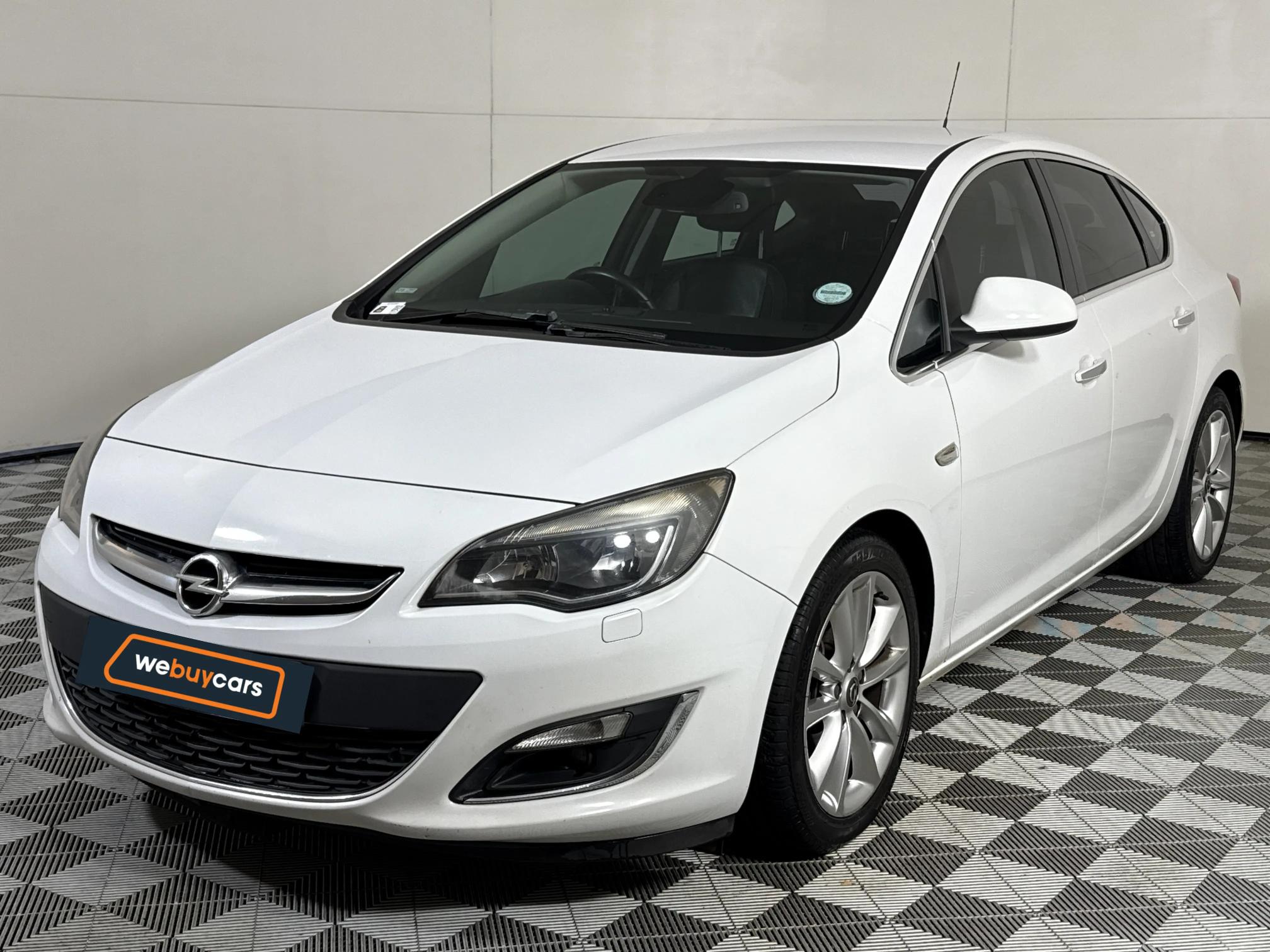 Used 2013 Opel Astra sedan 1.6 Turbo Cosmo