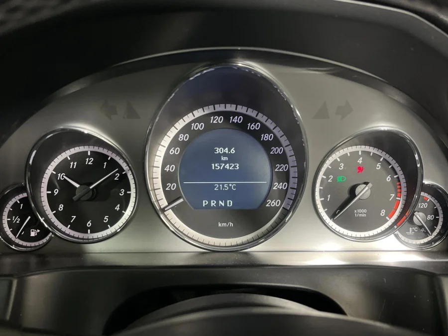 Used 2009 Mercedes-Benz E-Class E500 coupé Elegance - WeBuyCars The Dome Used 2009 Mercedes-Benz E-Class E500 coupé Elegance - WeBuyCars The Dome