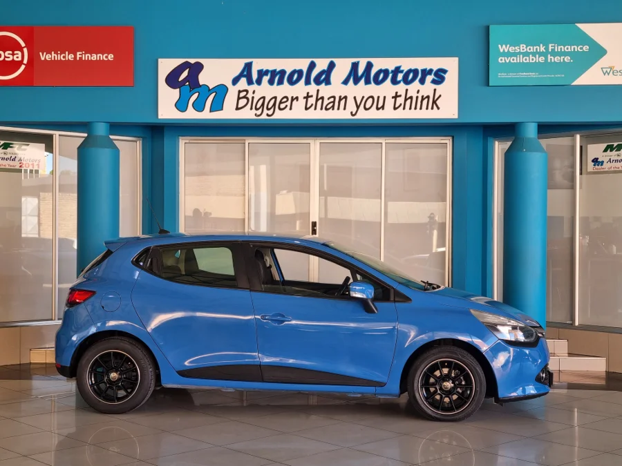 Used 2015 Renault Clio 66kW turbo Dynamique - Arnold Motors CC Used 2015 Renault Clio 66kW turbo Dynamique - Arnold Motors CC