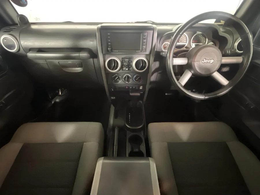 Used 2010 Jeep Wrangler Unlimited 2.8CRD Altitude - WeBuyCars Silverlakes