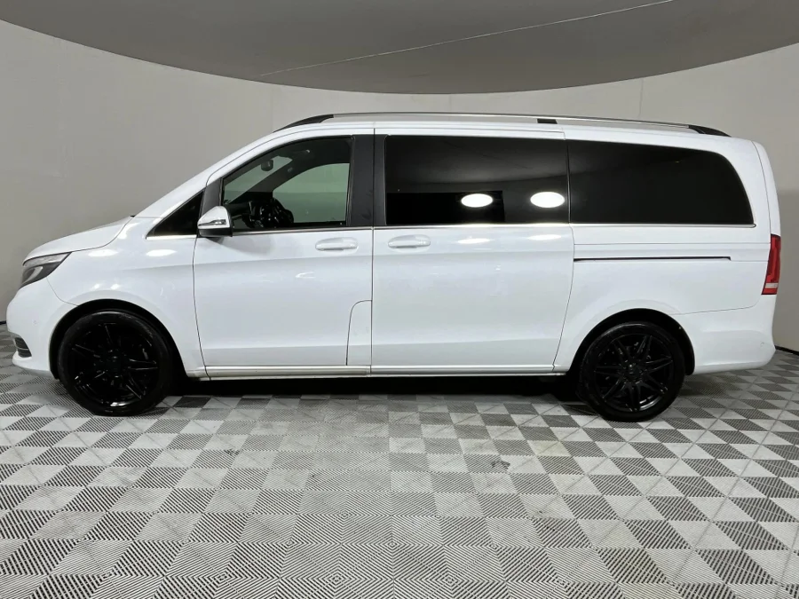 Used 2019 Mercedes-Benz V-Class V220d Avantgarde - WeBuyCars The Dome