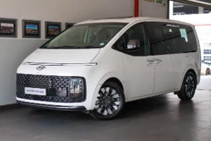 Used 2022 Hyundai Staria 2.2D Luxury