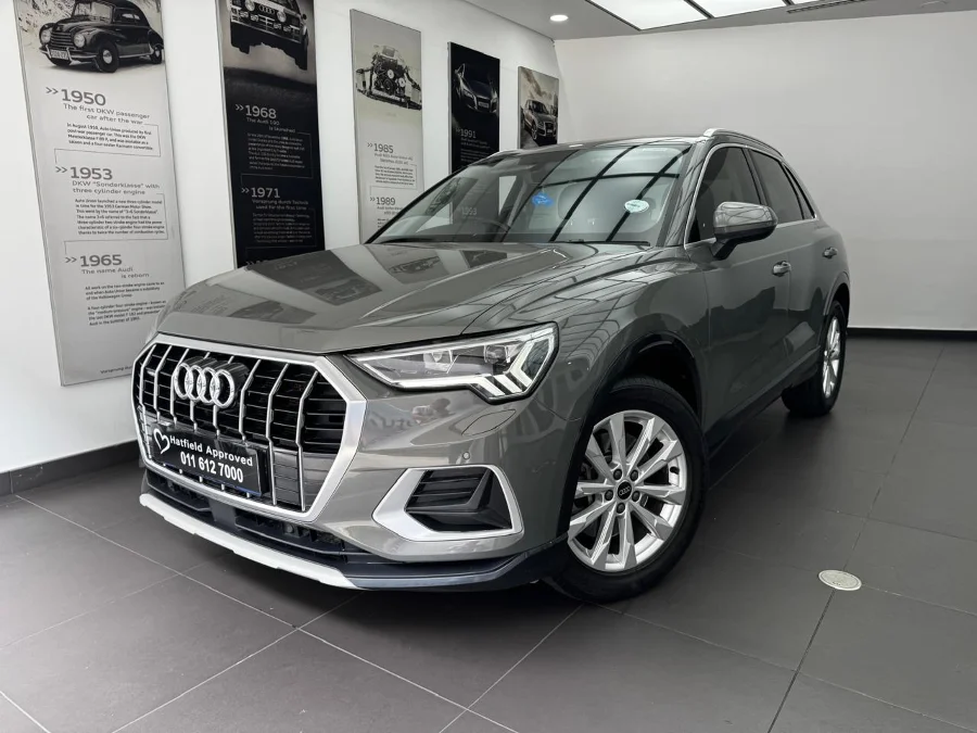 Used 2022 Audi Q3 40TFSI quattro Advanced - Audi Centre Rivonia Used 2022 Audi Q3 40TFSI quattro Advanced - Audi Centre Rivonia