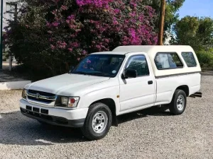 Used 1998 Toyota Hilux 2