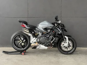 MV AGUSTA BRUTALE 1000