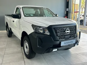 New 2026 Nissan Navara 2.5DDTi single cab XE
