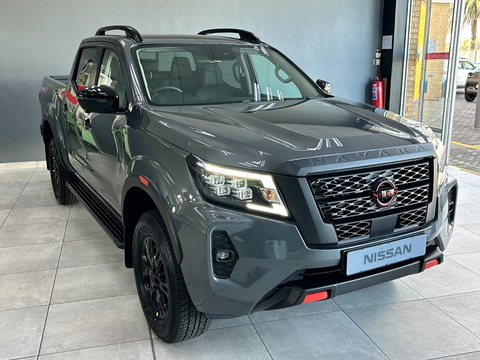 New 2026 Nissan Navara 2.5DDTi double cab Pro-2X