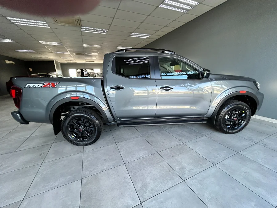 New 2026 Nissan Navara 2.5DDTi double cab Pro-2X - IC Auto Benoni