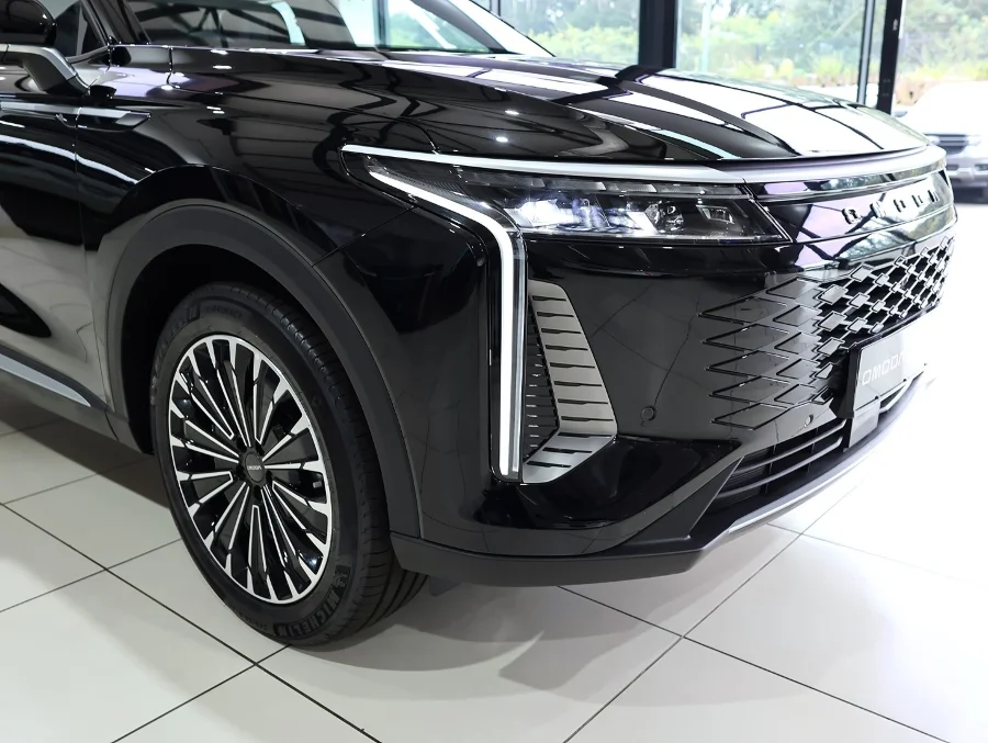 Used 2024 Omoda C9 2.0TGDI 400T Inspire - Ford Amanzimtoti Used 2024 Omoda C9 2.0TGDI 400T Inspire - Ford Amanzimtoti
