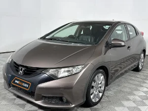 Used 2014 Honda Civic hatch 1.8 Executive