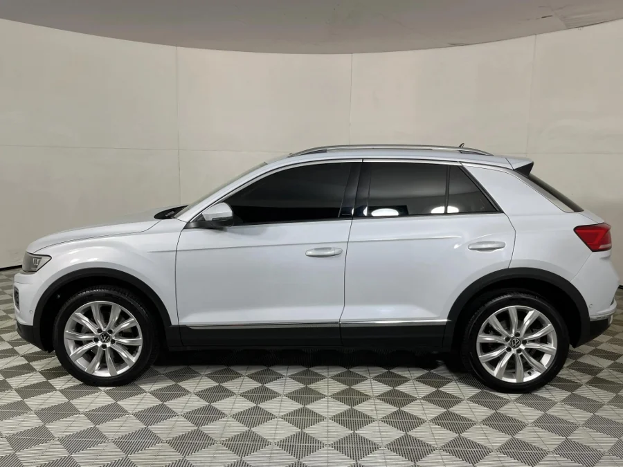 Used 2021 Volkswagen T-Roc 2.0TSI 140kW 4Motion Design - WeBuyCars Montana