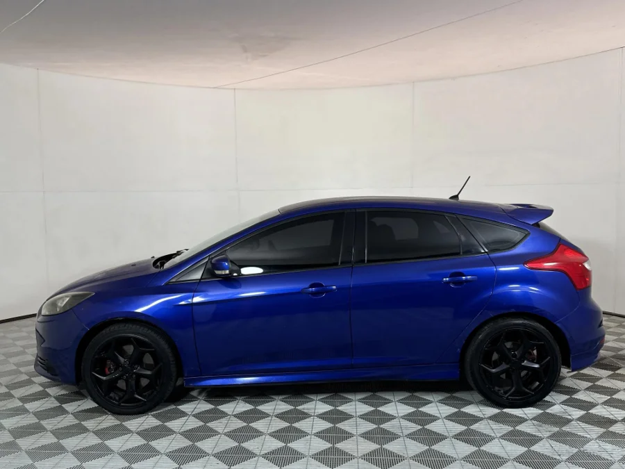 Used 2013 Ford Focus ST 1 - WeBuyCars JHB South